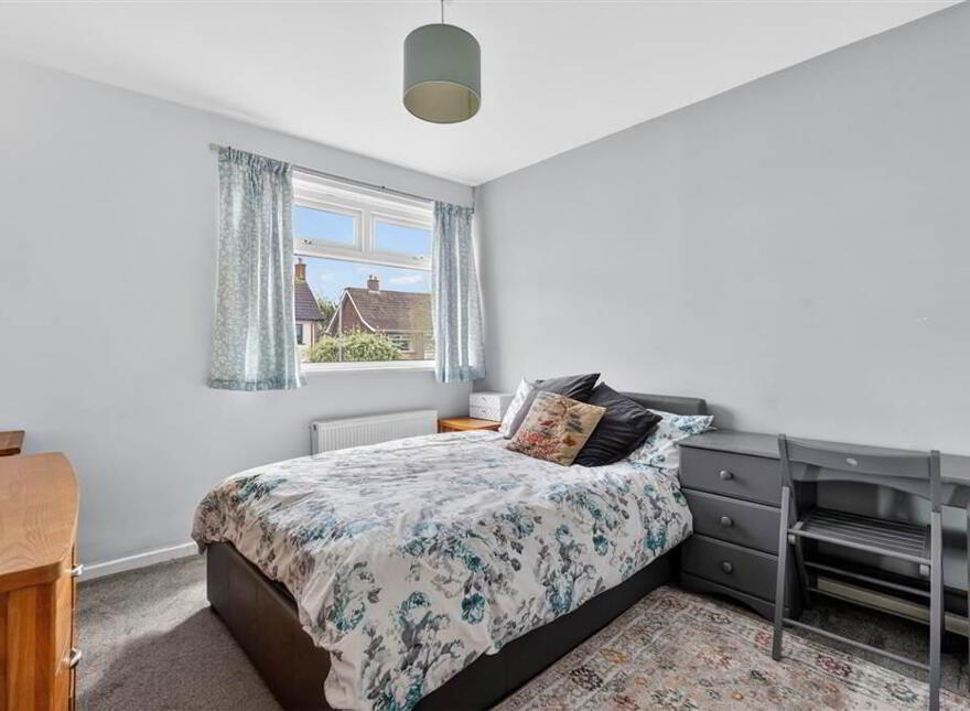 12 Coolsara Park, Magheralave Road, Lisburn, BT28 3BG