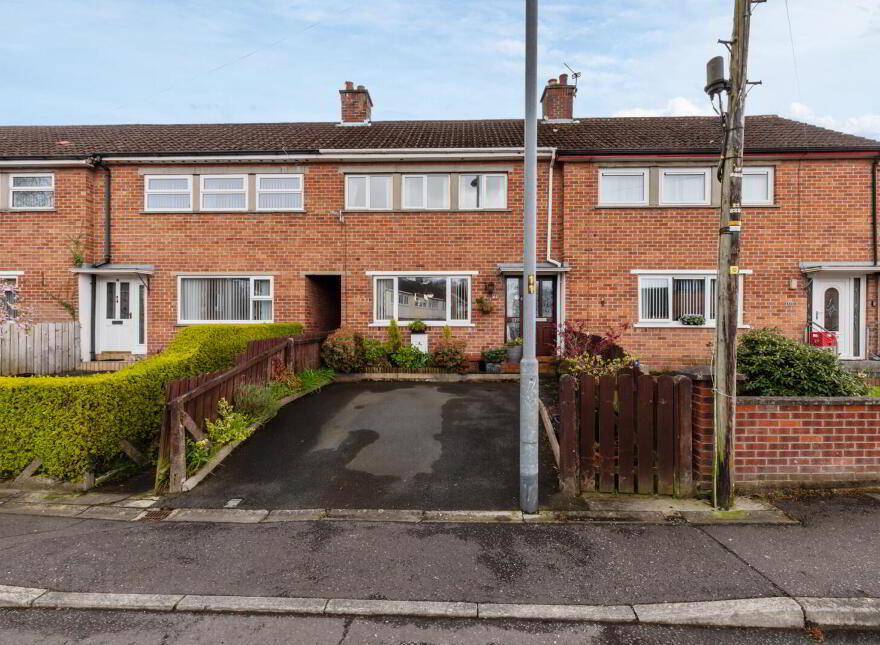 19 Grays Park, Belfast, BT8 7QH