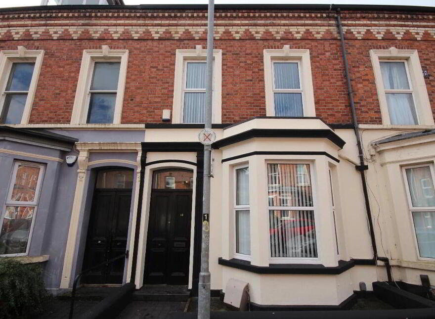 Malone Avenue, Room 2, R1 & R5. All Bills Included, Belfast, BT9 6ER