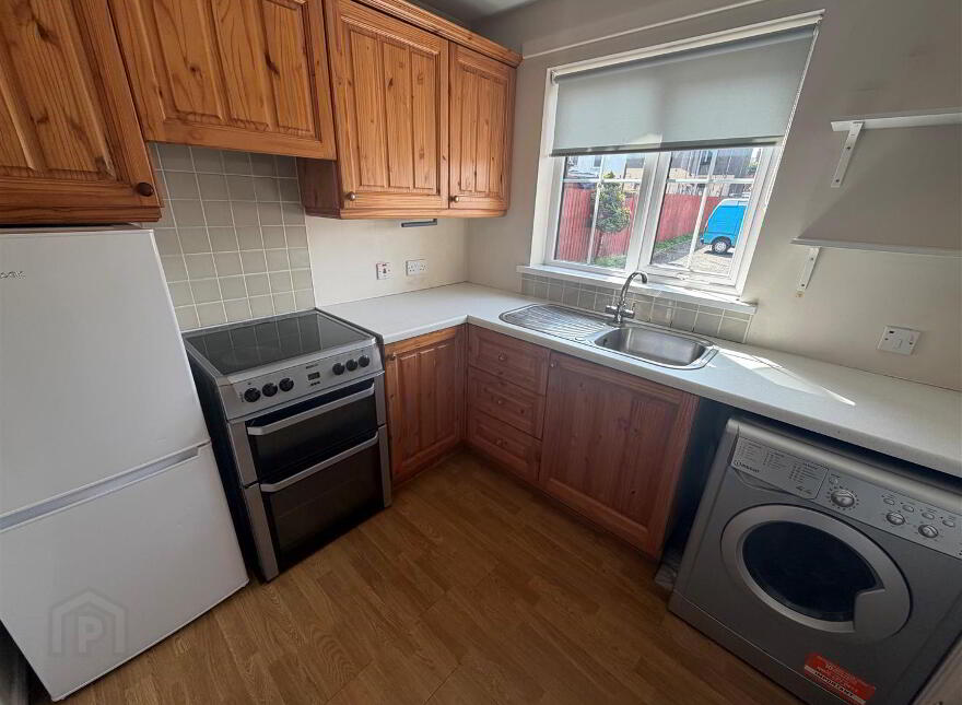5 Downshire Mews, Holywood, BT18 9LX