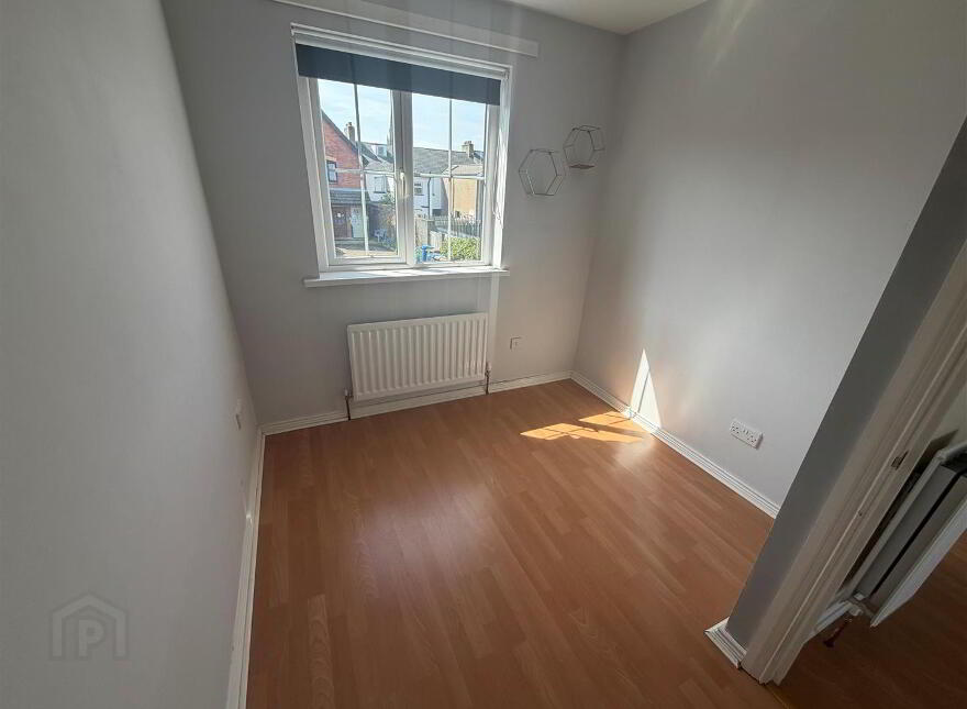 5 Downshire Mews, Holywood, BT18 9LX