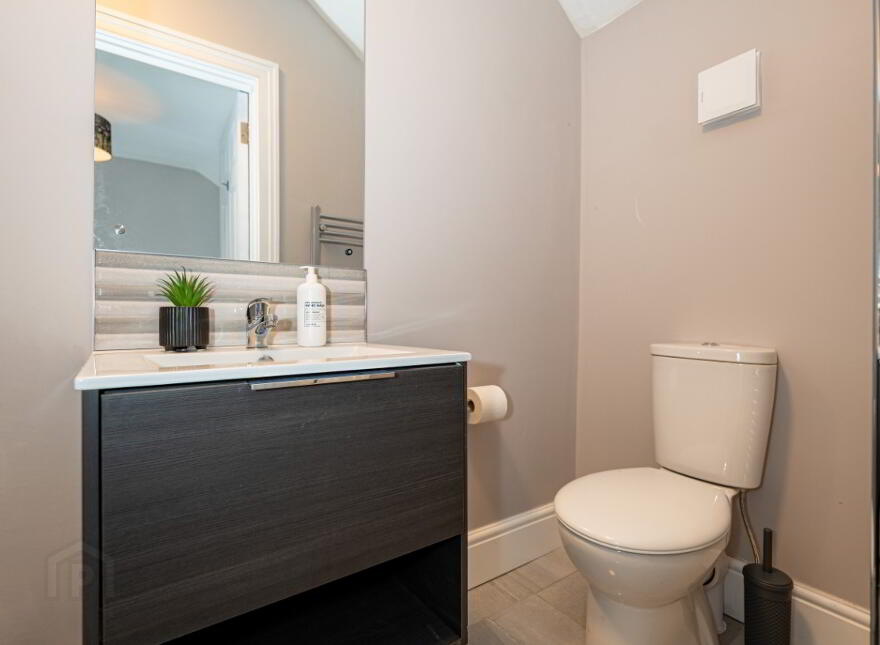Luxury En-Suite Rooms - Bills Included, 34 Clarendon Street,...Derry/Londonderry, BT48 7ET