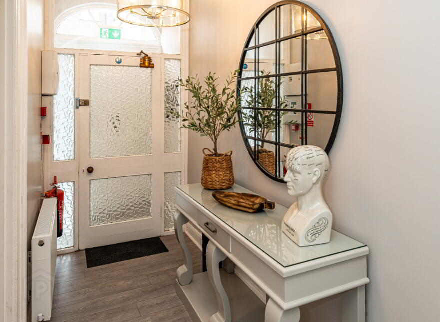Luxury En-Suite Rooms - Bills Included, 34 Clarendon Street,...Derry/Londonderry, BT48 7ET