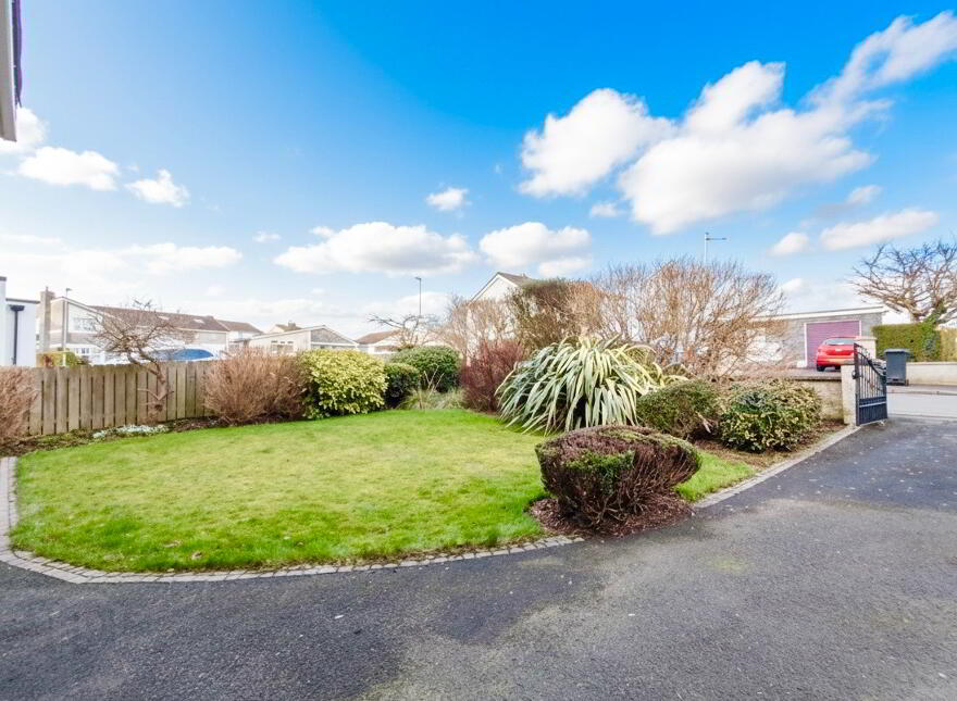 13 Galgorm Gardens, Galgorm, Ballymena, BT42 1BA