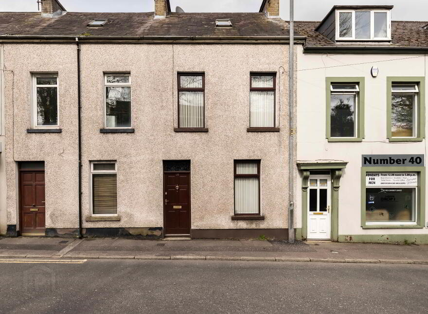 38 Kenlis Street, Banbridge, BT32 3LL
