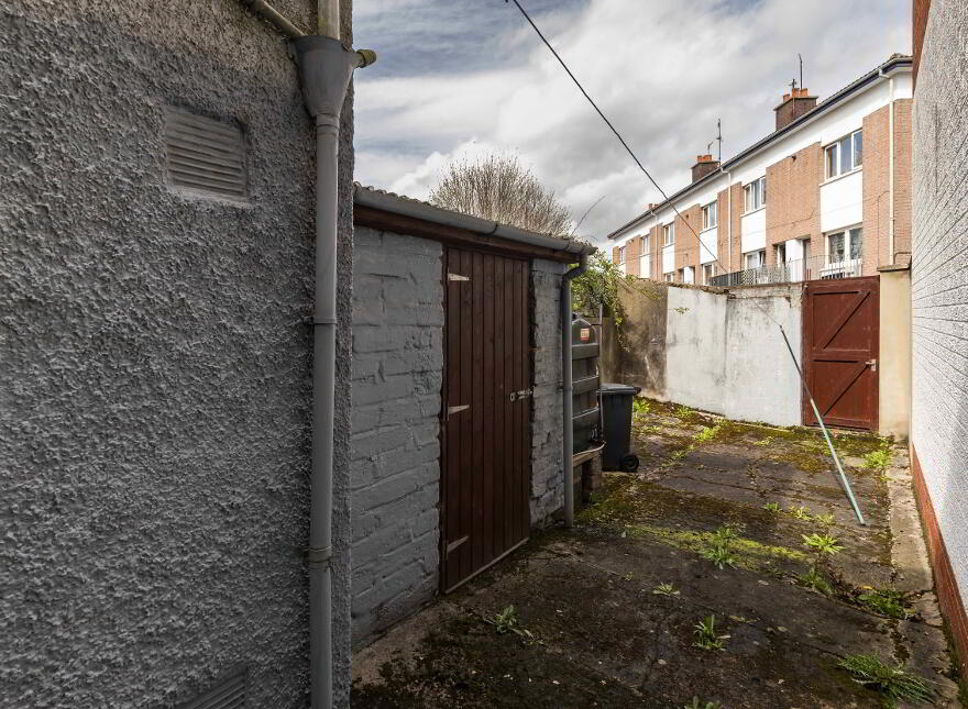38 Kenlis Street, Banbridge, BT32 3LL