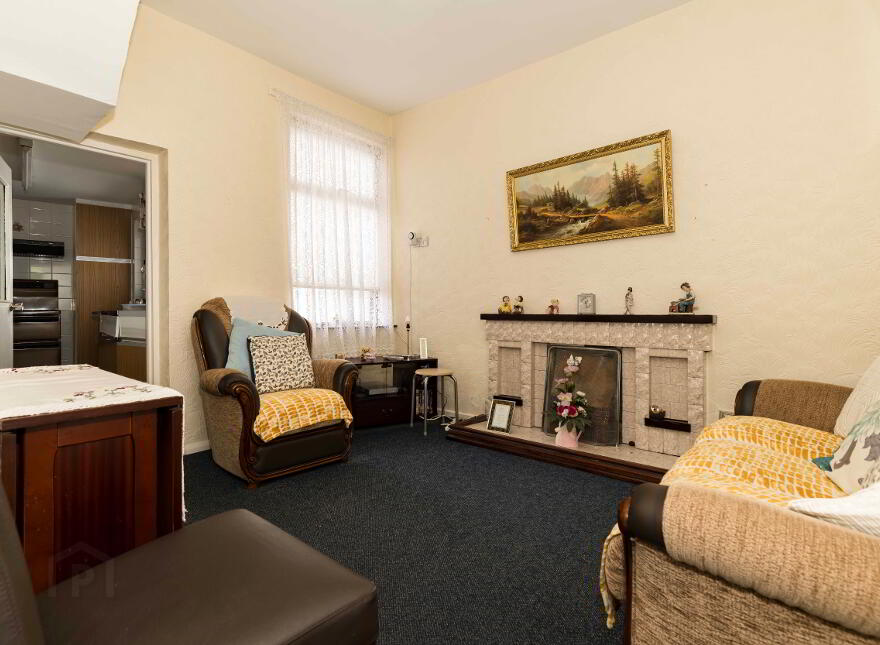 38 Kenlis Street, Banbridge, BT32 3LL
