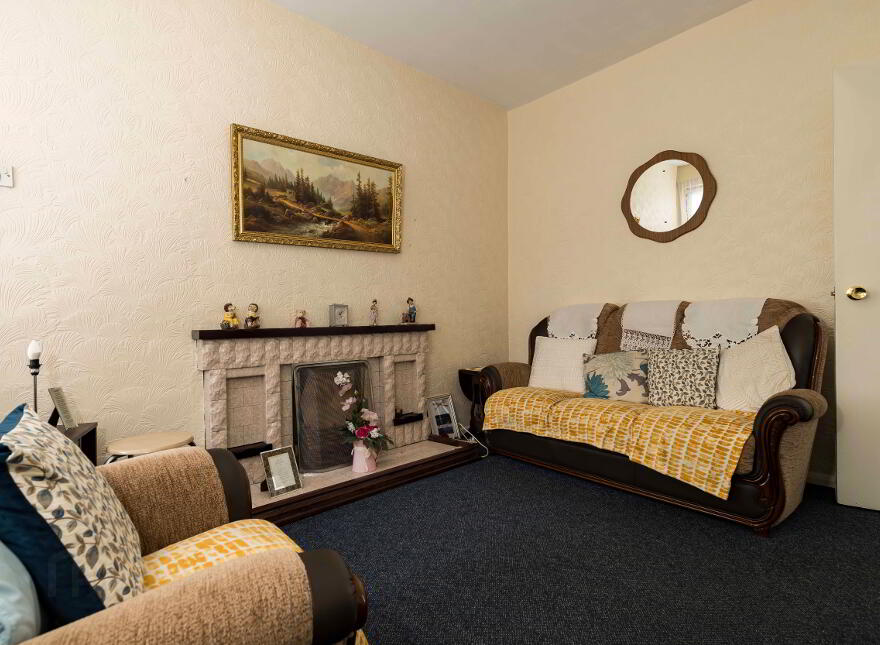 38 Kenlis Street, Banbridge, BT32 3LL