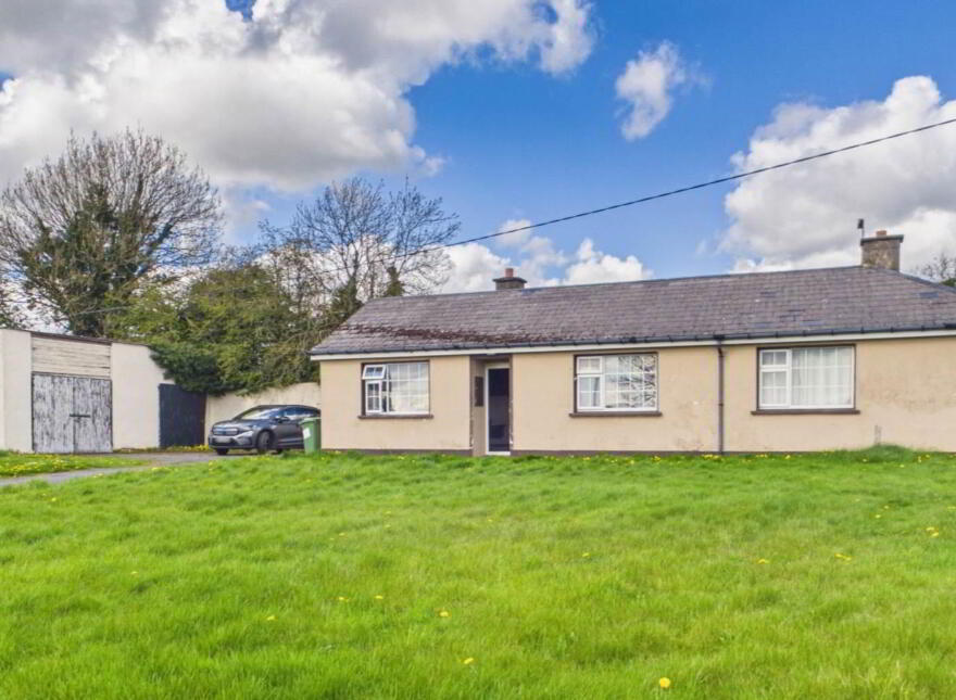 32 Mooretown, Kildare Town, R51NA43