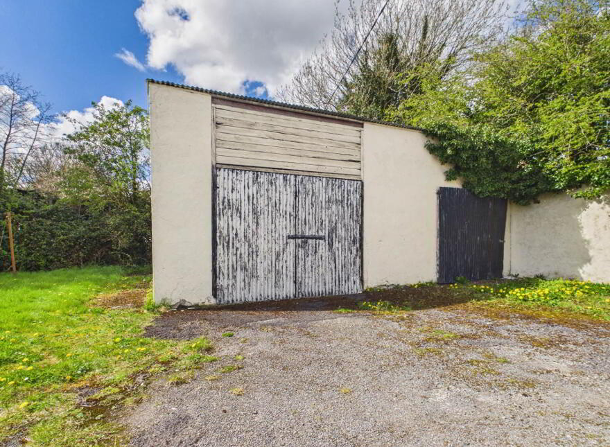 32 Mooretown, Kildare Town, R51NA43