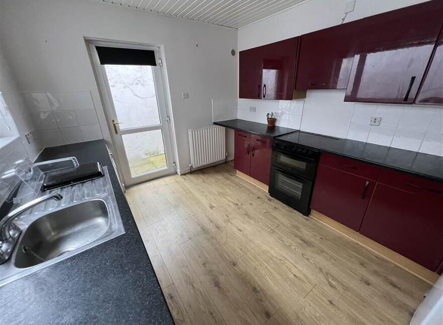 42 Woodcot Avenue, Belfast, BT5 5JA
