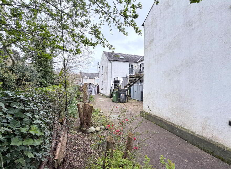 9 Lancastrian Court, Banbridge, BT32 4QL