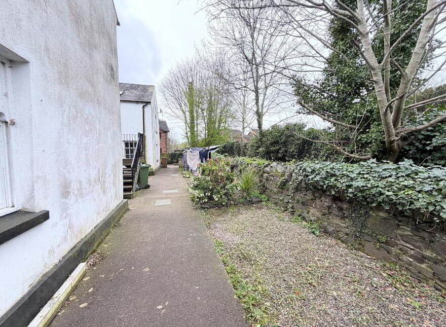 9 Lancastrian Court, Banbridge, BT32 4QL