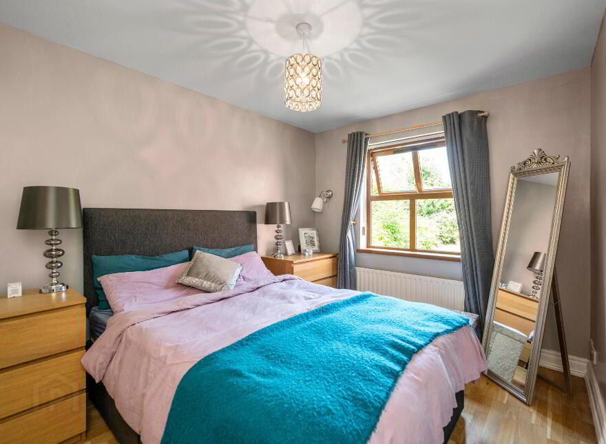 18 Rath Mor, 1A Stewartstown Avenue, Belfast, BT11 9GE