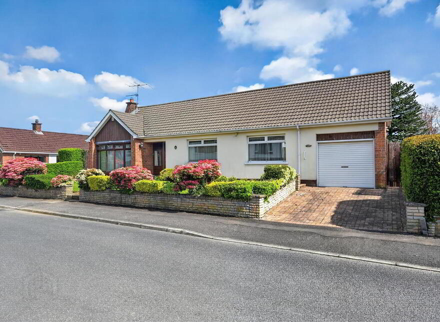 23 Clonmore Park, Lisburn, BT27 4EU