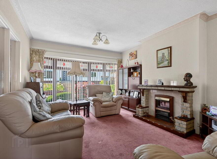 23 Clonmore Park, Lisburn, BT27 4EU