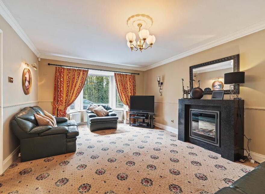 48 Dunmurry Lane, Dunmurry, Belfast, BT17 9JR
