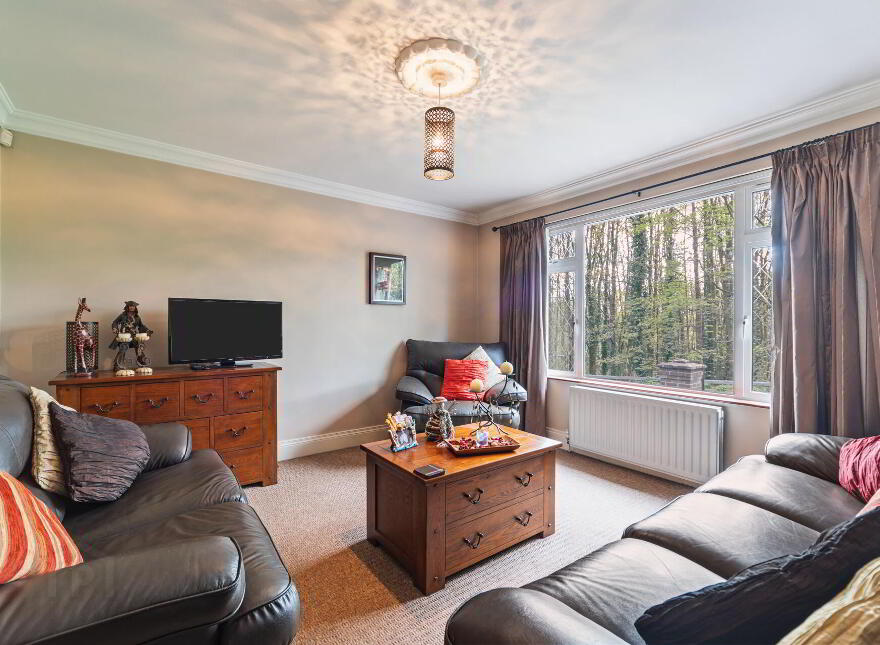 48 Dunmurry Lane, Dunmurry, Belfast, BT17 9JR