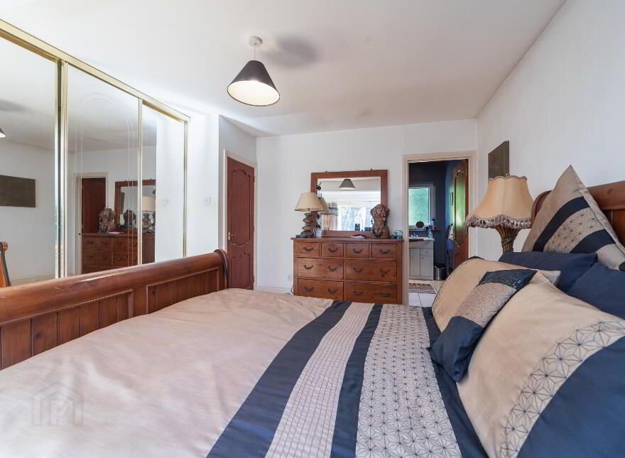 48 Dunmurry Lane, Dunmurry, Belfast, BT17 9JR