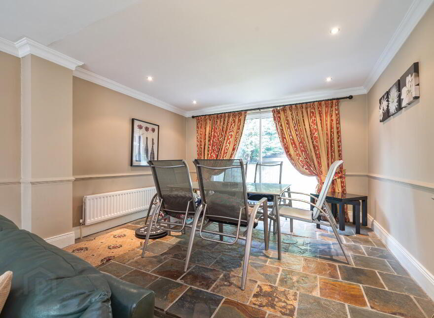 48 Dunmurry Lane, Dunmurry, Belfast, BT17 9JR