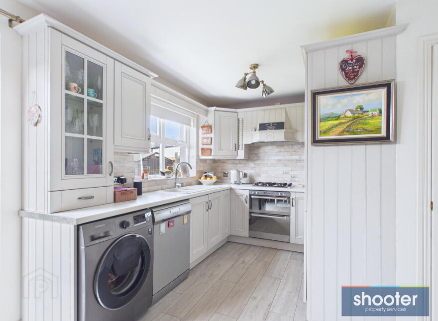 11 Bavan Grove, Mayobridge, BT34 2FP