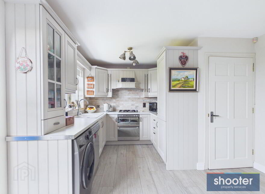 11 Bavan Grove, Mayobridge, BT34 2FP