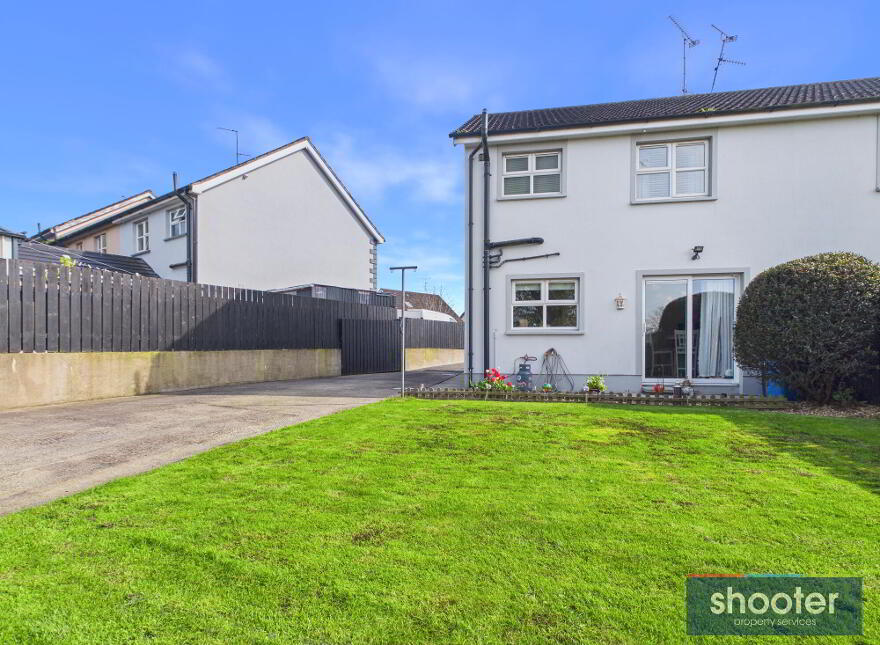 11 Bavan Grove, Mayobridge, BT34 2FP