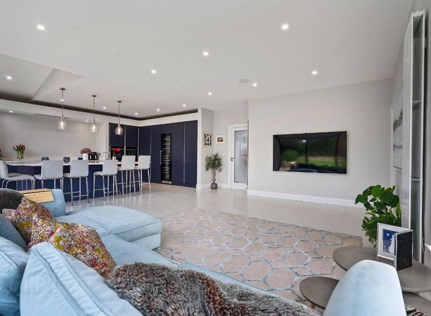 40 Longshore Drive, Jacob's Island, Blackrock, T12FWN6