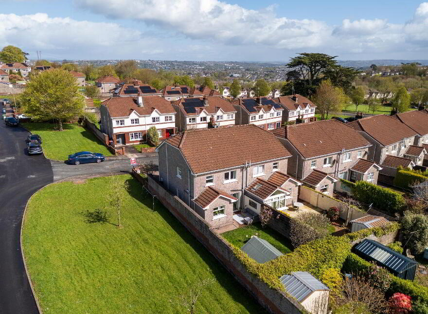 48 West Avenue, Park Gate, Frankfield, T12N5EV