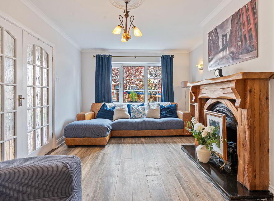 48 West Avenue, Park Gate, Frankfield, T12N5EV