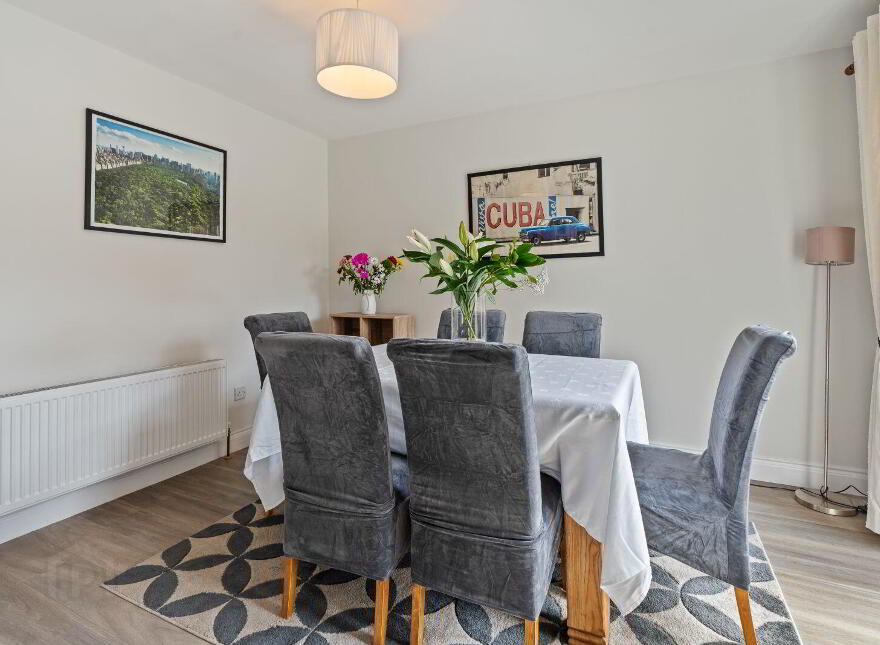 48 West Avenue, Park Gate, Frankfield, T12N5EV