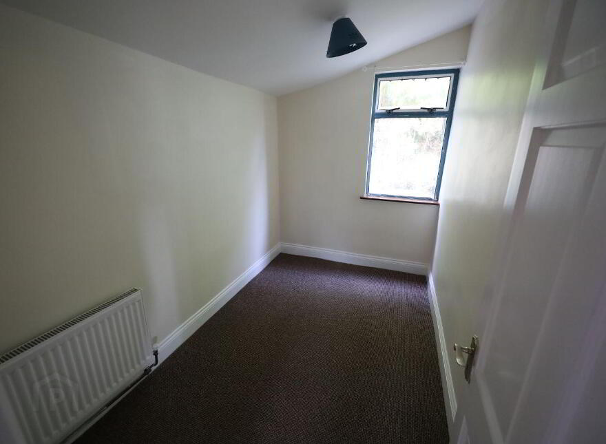 Innishowen, O'Regan's Field, Ballinluska, P43A443