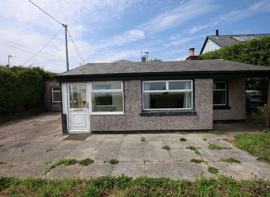 Innishowen, O'Regan's Field, Ballinluska, P43A443