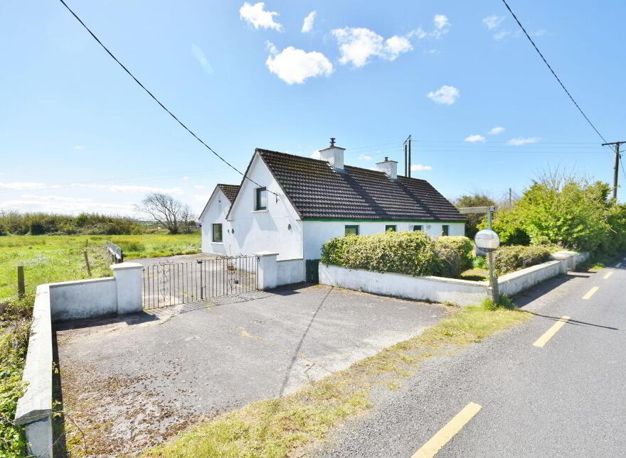 Shamrock House, Dunferris, Ballybunion, Ballybunion, V31CK44