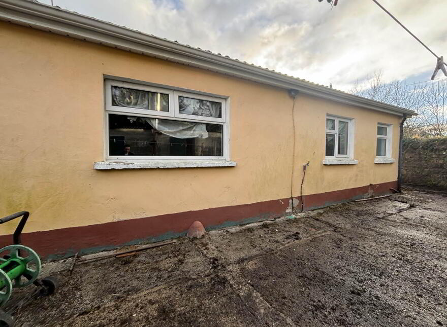 Skagh, Croom, V35T886