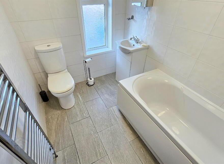 36 Thomas Street, Carrickfergus, BT38 8AL