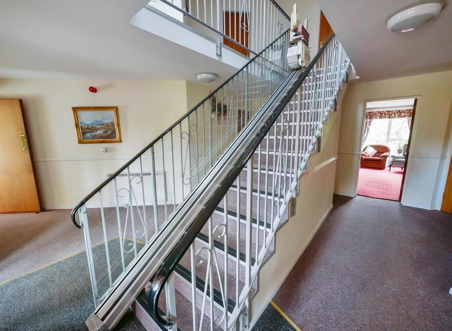 20 Queensfort Court, Carryduff, Belfast, BT8 8NF
