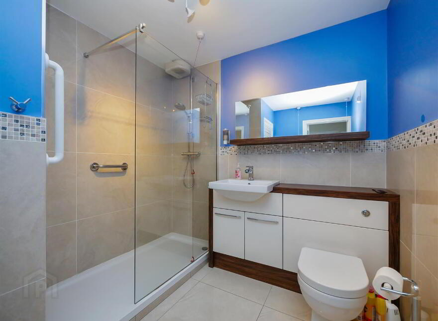 20 Queensfort Court, Carryduff, Belfast, BT8 8NF