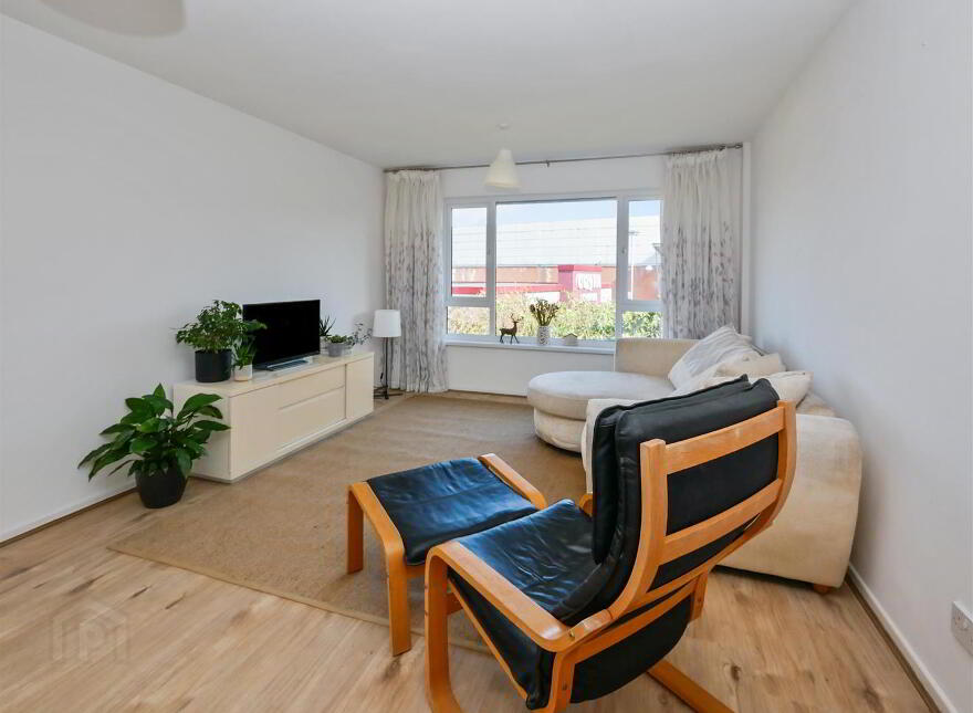 36 Drumkeen Court, Upper Galwally, Belfast, BT8 7TU