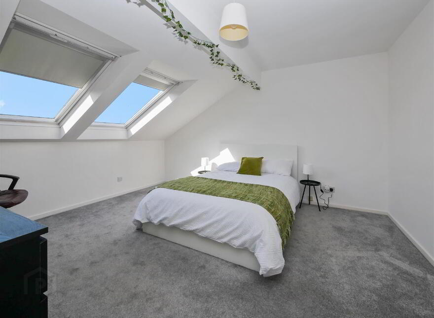 36 Drumkeen Court, Upper Galwally, Belfast, BT8 7TU