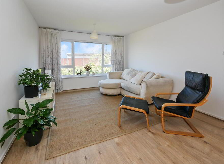 36 Drumkeen Court, Upper Galwally, Belfast, BT8 7TU