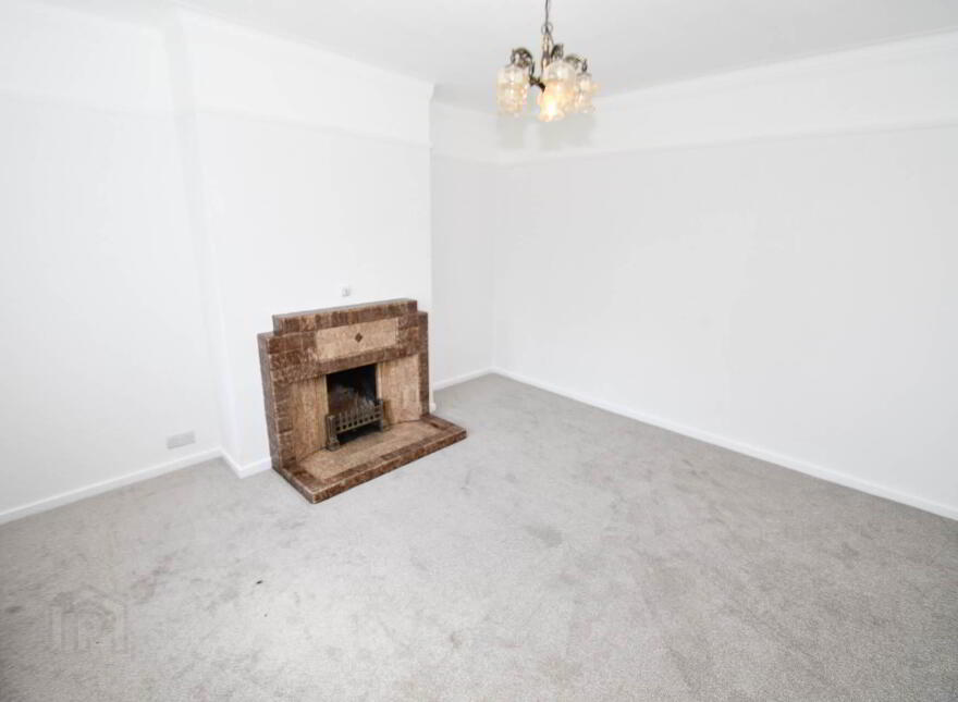 13 St Agnes Drive, Andersonstown, Belfast, BT11 8GZ