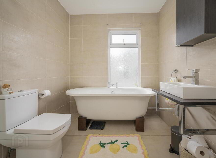 63 Upper Newtownards Road, Belfast, BT4 3HT