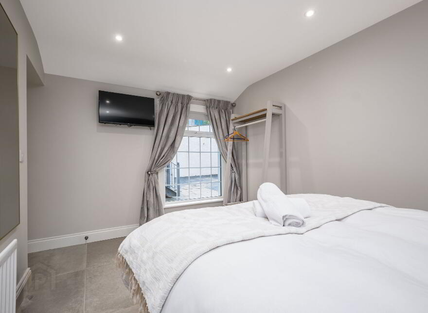 Unit 2, 3 Coast Road, Cushendall, BT44 0RU