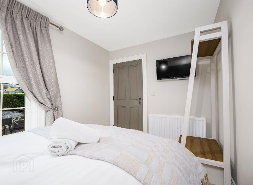 Unit 2, 3 Coast Road, Cushendall, BT44 0RU