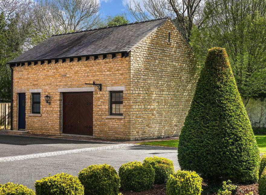 An Teach Buí, Rathmore, Athboy, C15T1W3