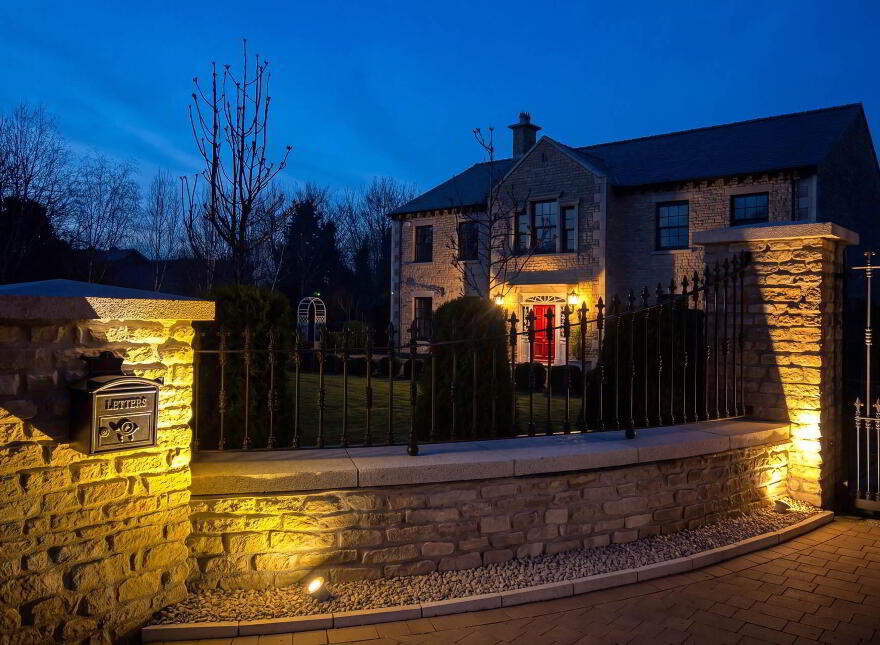 An Teach Buí, Rathmore, Athboy, C15T1W3