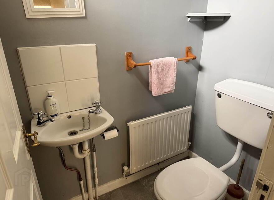 Avonlea, New Road, Roscrea, E53AW68