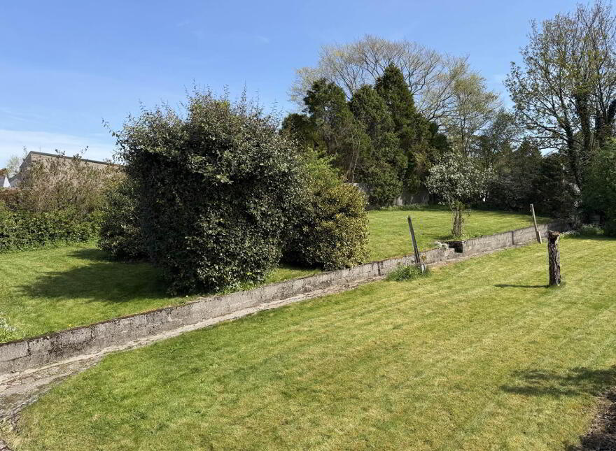 Avonlea, New Road, Roscrea, E53AW68