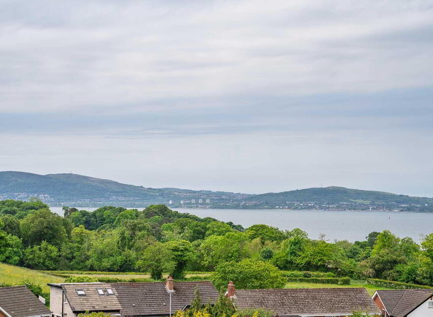 14 Craigdarragh Park East, Seahill, Holywood, BT18 0EB